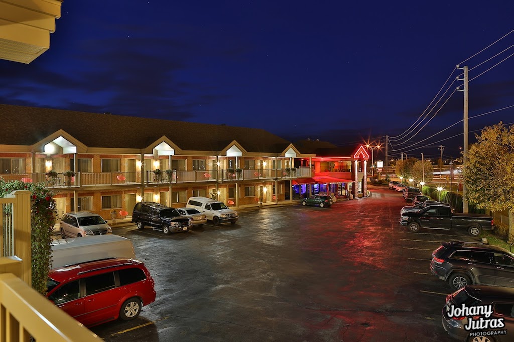 Hotel-Motel Drummond | 105 Boulevard Saint-Joseph O, Drummondville, QC J2E 1A4, Canada | Phone: (819) 478-4614