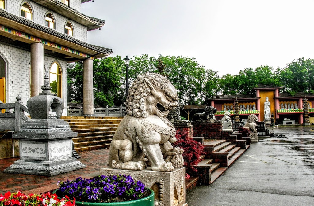 International Buddhist Zen Temple | 5686 Lewis Ave, Niagara Falls, ON L2G 3S1, Canada | Phone: (905) 358-8044