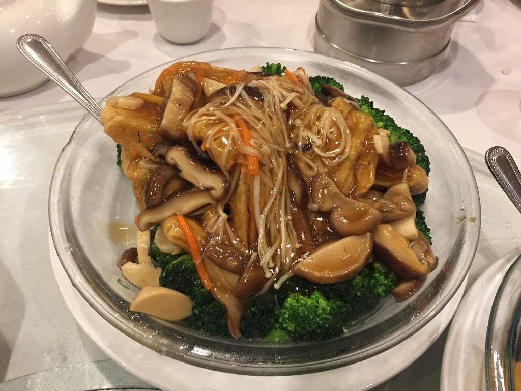 Wah Lun Chinese Restaurant | 4524 Hastings St, Burnaby, BC V5C 2K4, Canada | Phone: (604) 294-8059