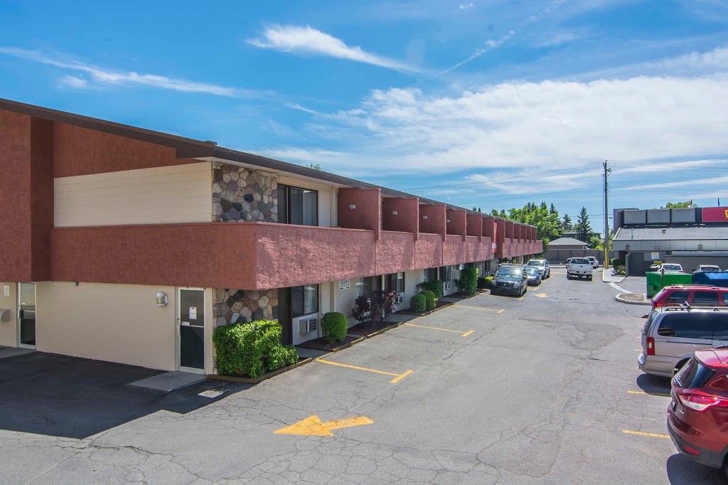 Econo Lodge Motel Village | 2440 16 Ave NW, Calgary, AB T2M 0M5, Canada | Phone: (403) 289-2561