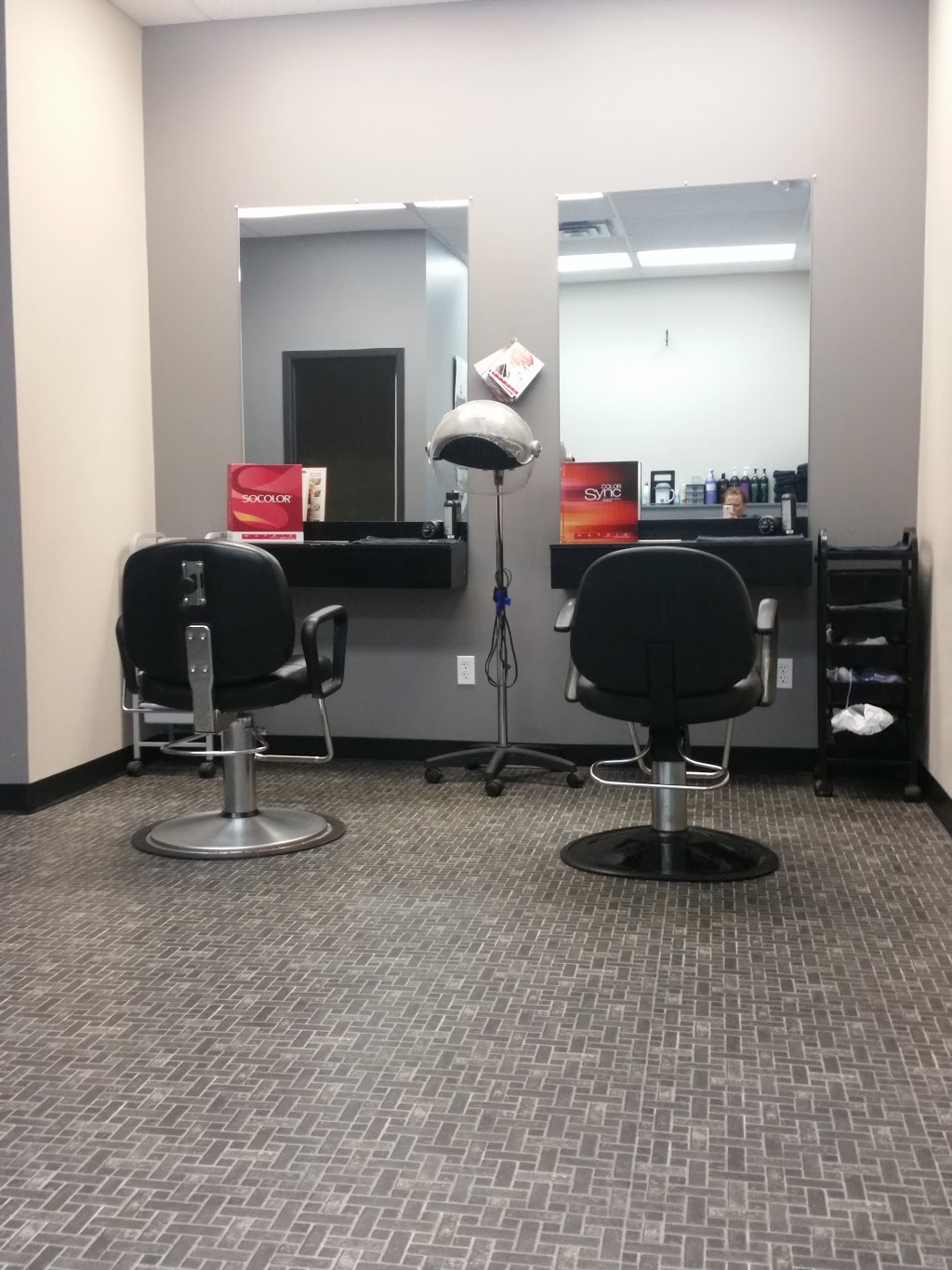 Kellys Professional Family Hair Care | 3285 Errington Ave, Chelmsford, ON P0M 1L0, Canada | Phone: (705) 855-8480