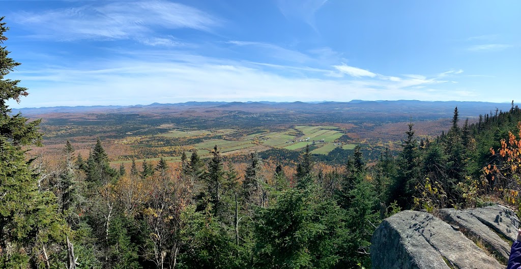 Refuge des Pèlerins | Val-Racine, QC J0B 2E0, Canada | Phone: (819) 888-2941