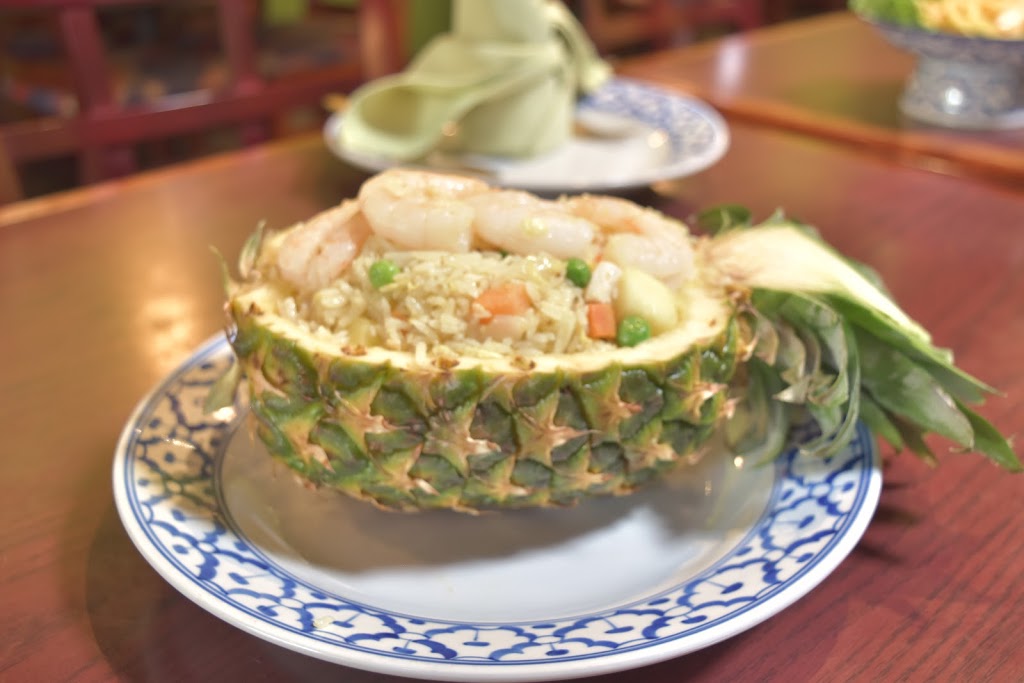 Royal Orchard Thai Cuisine | 10 Royal Orchard Blvd, Thornhill, ON L3T 3C3, Canada | Phone: (905) 709-1399