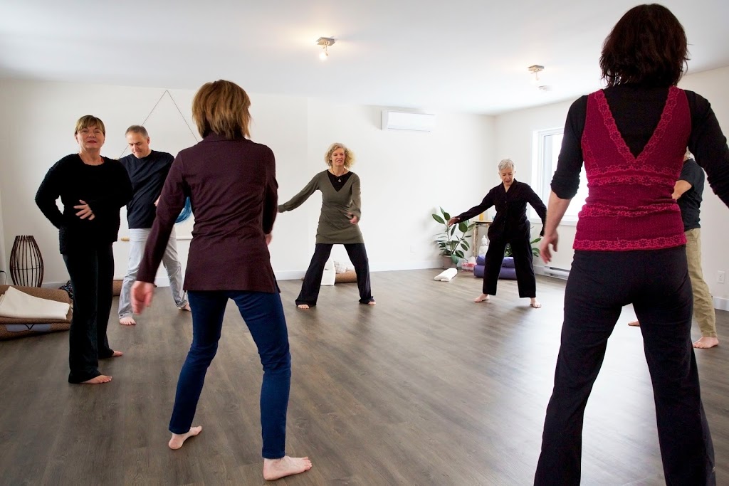 Breath Vie, Qi Gong Et Focusing | 2390 Rue Principale O, Magog, QC J1X 0J1, Canada | Phone: (819) 868-9323