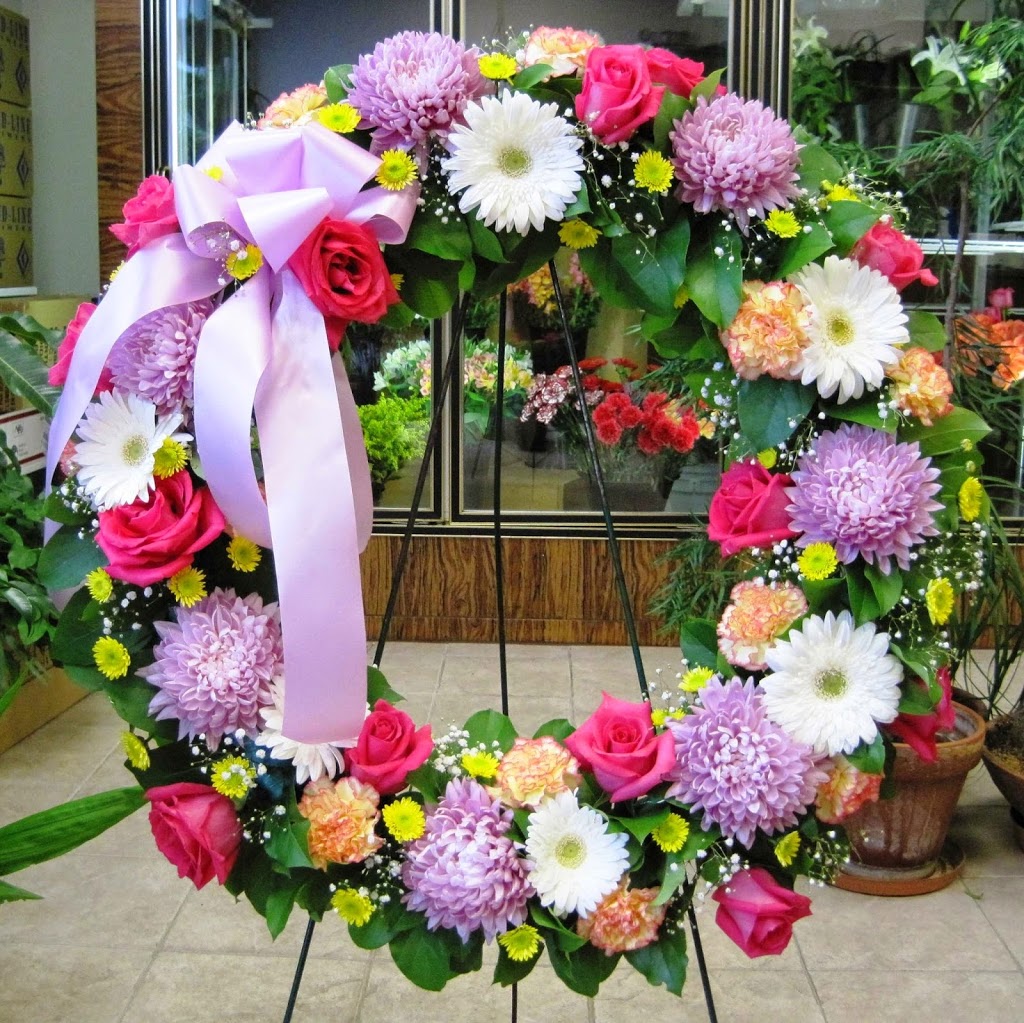 Funeral Tributes Flowers | 1960 Lawrence Ave E, Scarborough, ON M1R 2Z1, Canada | Phone: (416) 285-7130