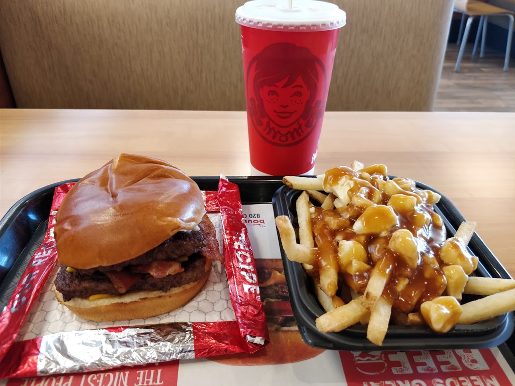 Wendys | 1152 Davis Dr, Newmarket, ON L3Y 7V1, Canada | Phone: (905) 853-0849