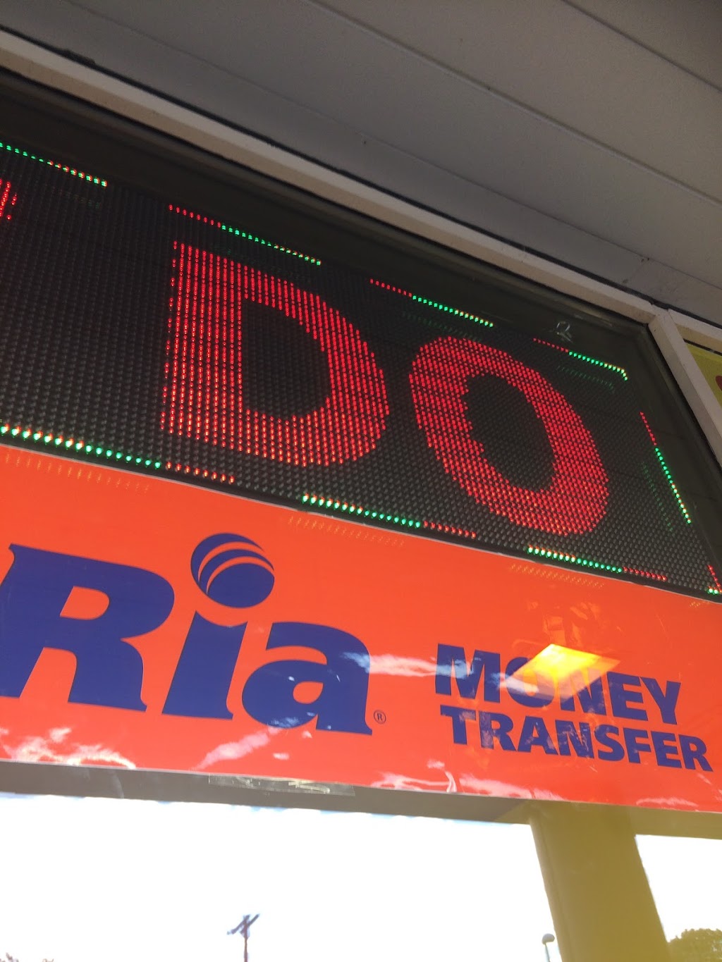 RIA MONEY TRANSFER | 1703 Victoria Park Ave, Scarborough, ON M1R 1R9, Canada | Phone: (416) 615-0606