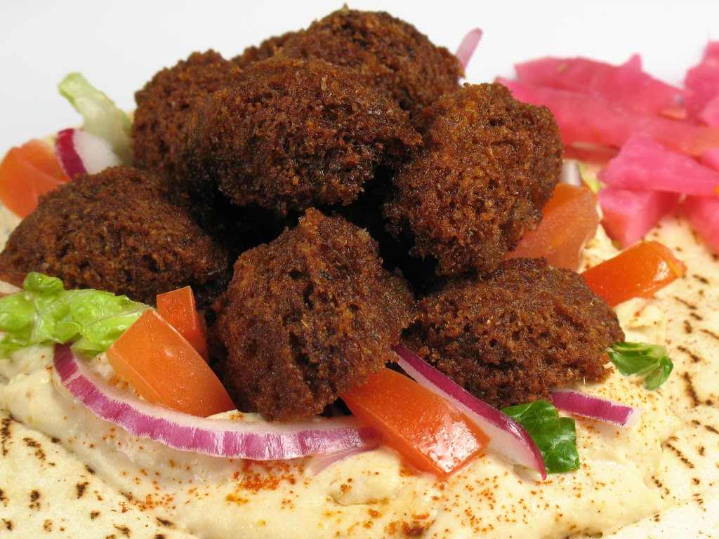 Delicious Shawarma and Falafel | 10-2950 Birchmount Rd, Scarborough, ON M1W 3G5, Canada | Phone: (416) 495-0123