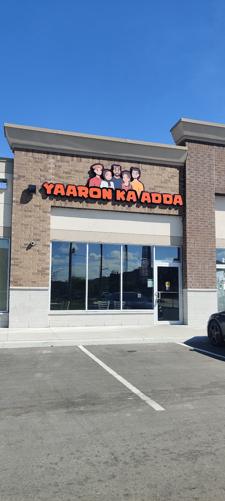 Yaaron Ka Adda | 3920 Eglinton Ave W, Mississauga, ON L5M 8A7, Canada | Phone: (905) 569-9222