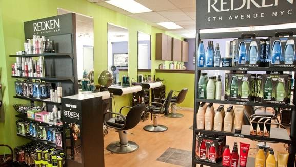 Illusions Hair Salon | 978 Cole Harbour Rd, Dartmouth, NS B2V 1E7, Canada | Phone: (902) 462-4247