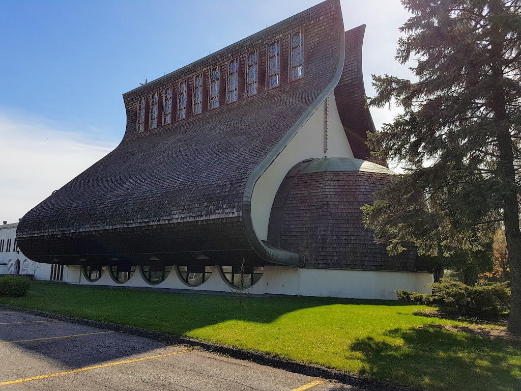 Église Notre-Dame-des-Champs de Repentigny | 187 Boulevard Iberville, Repentigny, QC J6A 1Z1, Canada | Phone: (450) 654-5732