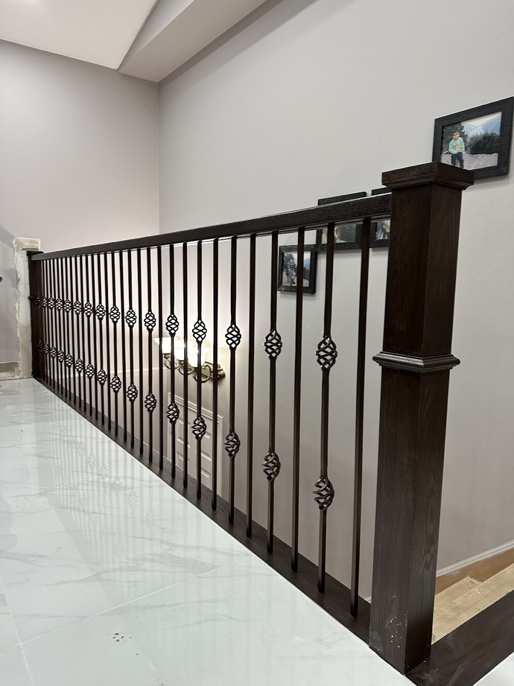 Step up Stairs and Railing | 8183 Leeming Rd, Mount Hope, ON L0R 1W0, Canada | Phone: (289) 776-6154