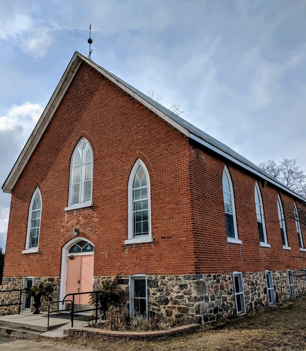Lefroy United Church | 931 Church Dr, Lefroy, ON L0L 1W0, Canada | Phone: (705) 456-2098