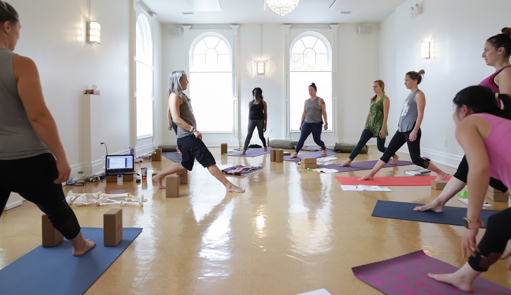 Modern Yoga Method | 42 Somerville St, Whitchurch-Stouffville, ON L4A 1G6, Canada | Phone: (905) 591-5433