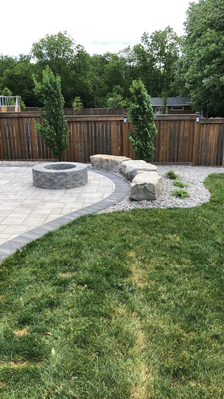 Custom Landscape & Construction | 62 Leesboro Trail, Thorndale, ON N0M 2P0, Canada | Phone: (519) 535-1900