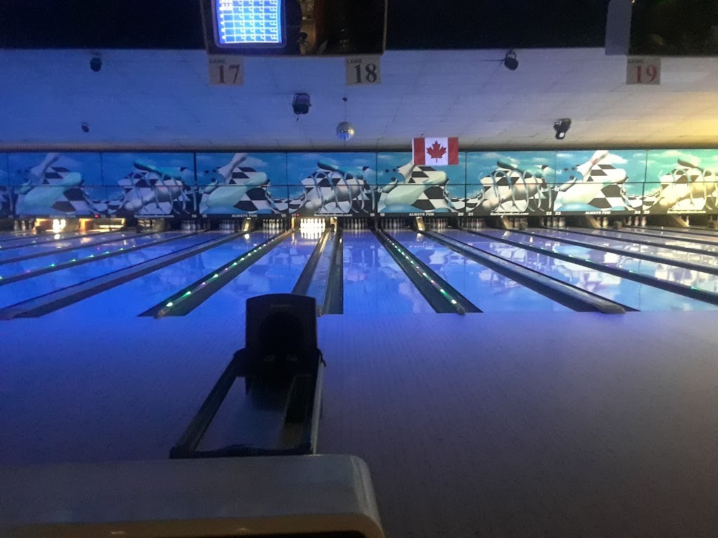 Burlington Bowl | 4065 Harvester Rd, Burlington, ON L7L 5J1, Canada | Phone: (905) 681-2727