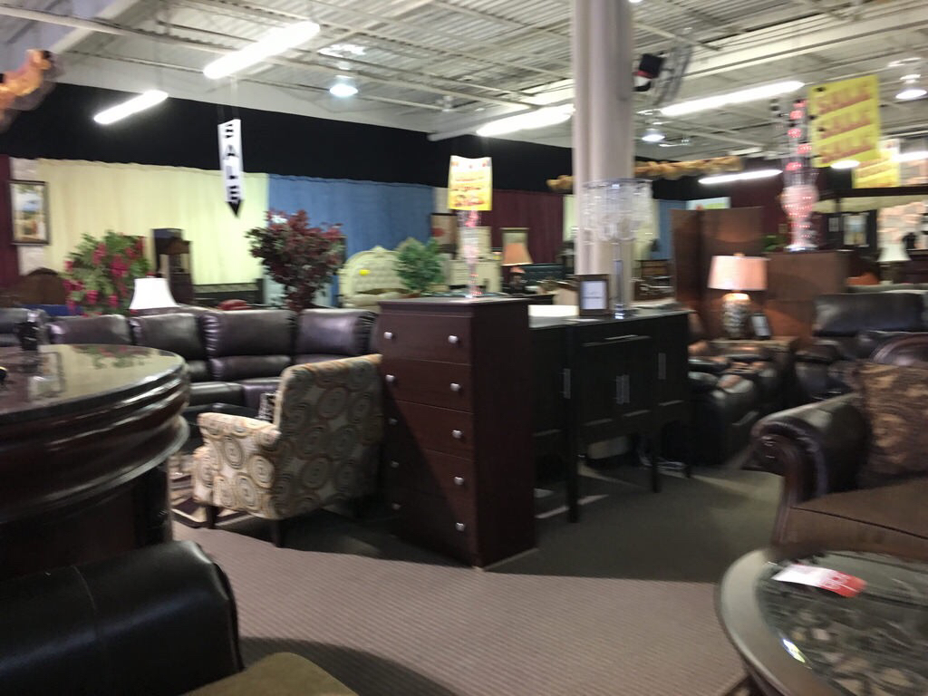 Dreamland Furniture INC | 11 Stafford Dr, Brampton, ON L5W 1L3, Canada | Phone: (905) 461-3740