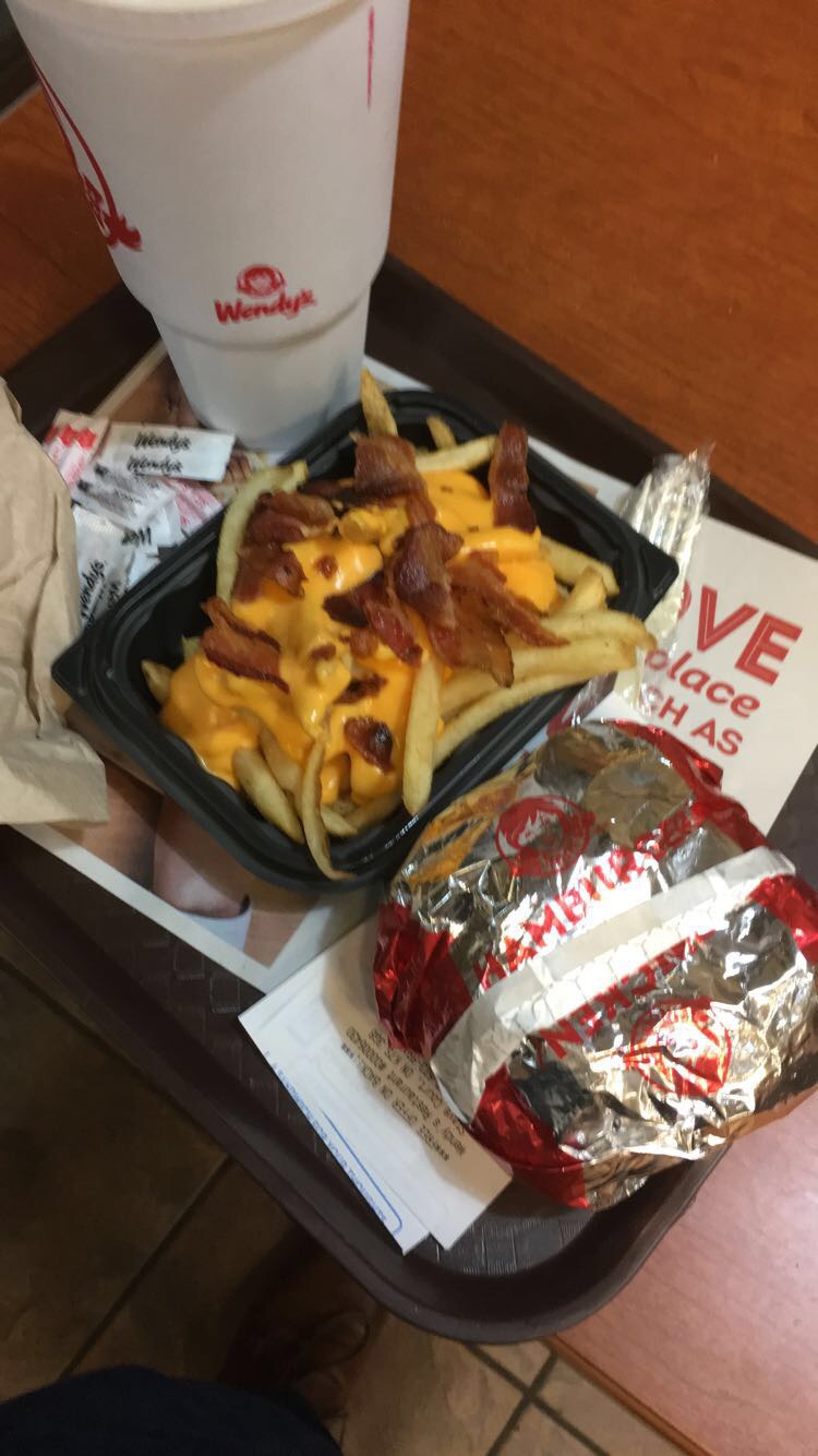 Wendys | 2 Staye Ct Dr, Arnprior, ON K7S 3G8, Canada | Phone: (613) 623-8910