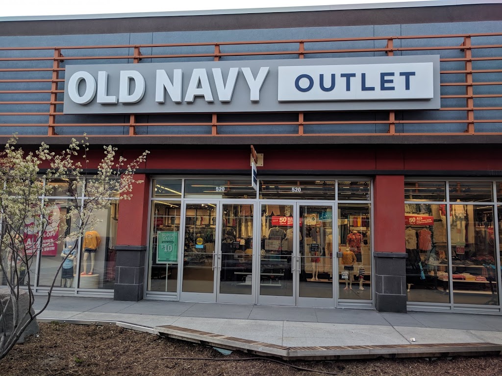 Old Navy Outlet | 8555 Campeau Dr UNIT #520, Ottawa, ON K2T 0K5, Canada | Phone: (613) 831-6006