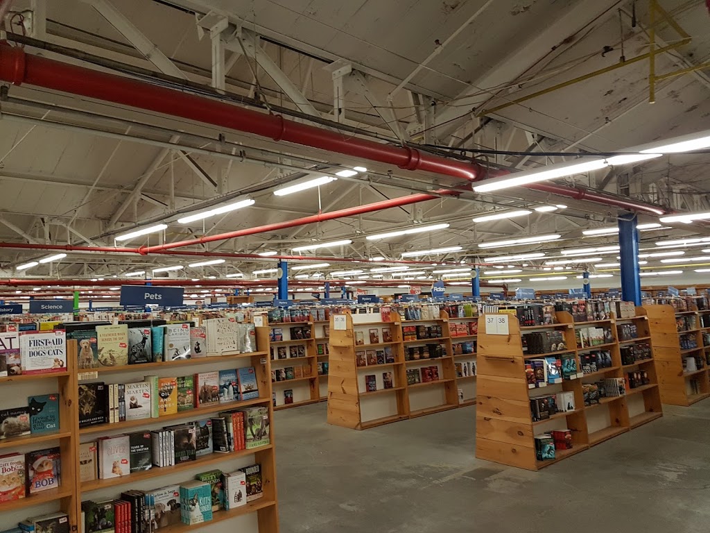 Book Outlet Store | 340 Welland Ave, St. Catharines, ON L2R 7L9, Canada | Phone: (905) 641-4581