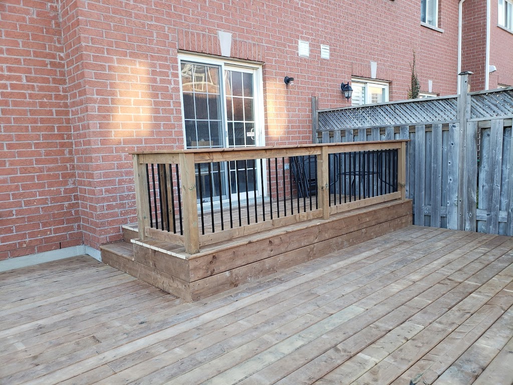 Del Zotto Fence & Deck | 1811 Woodview Ave, Pickering, ON L1V 1C3, Canada | Phone: (416) 522-2990