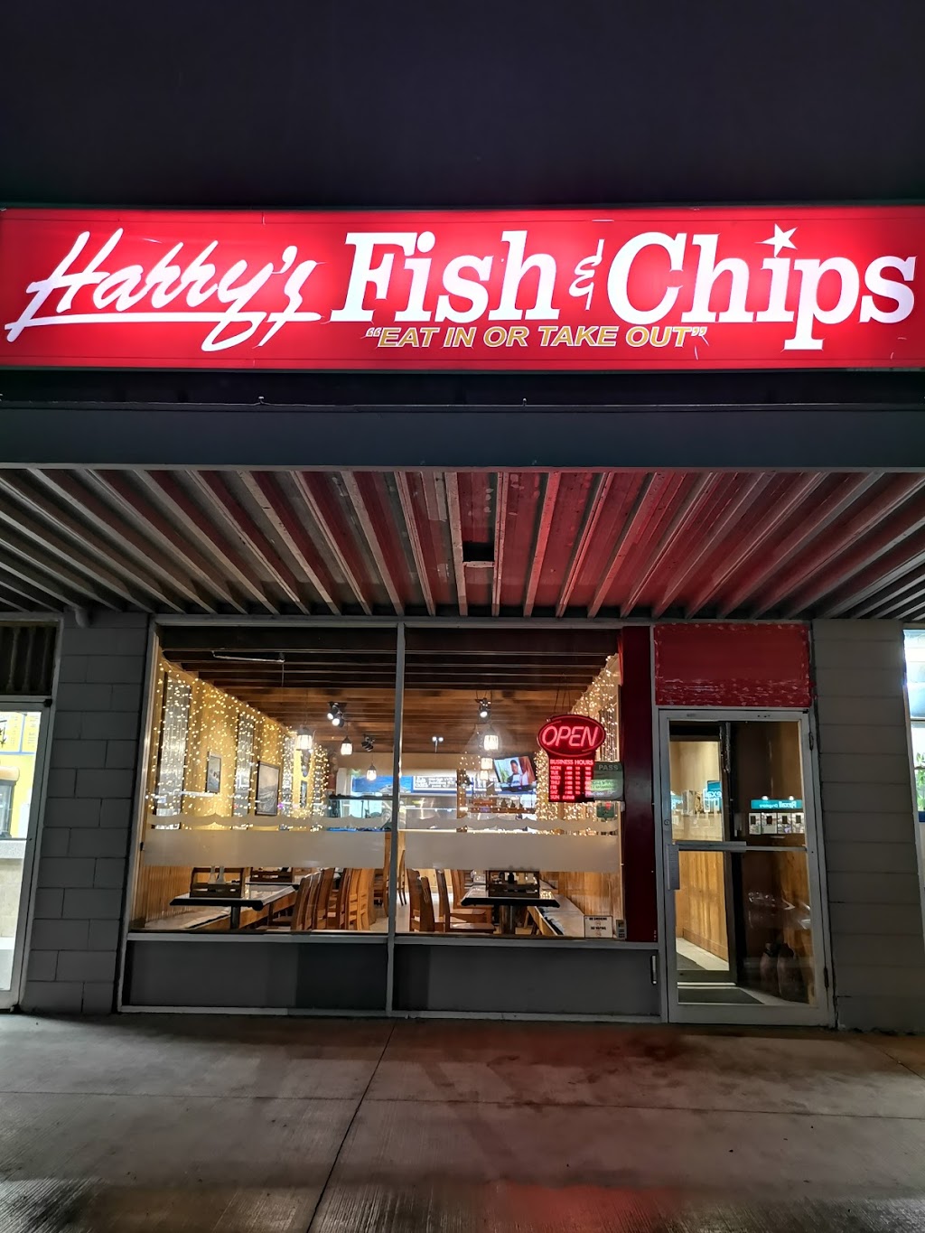 Harrys Fish & Chips | 1138 Fennell Ave E, Hamilton, ON L8T 1S5, Canada | Phone: (905) 383-0074
