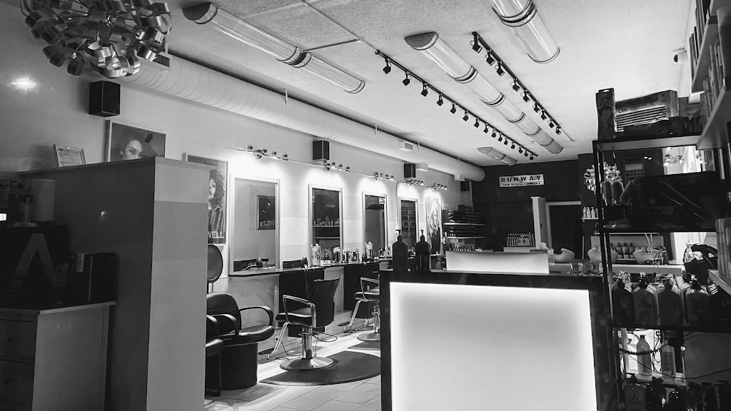 Runway Hair Design Company | 2925 Richmond Rd SW, Calgary, AB T3E 4N3, Canada | Phone: (403) 249-2760