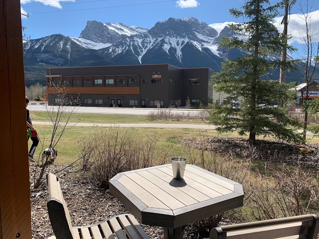 Fenwick Vacation Rentals | 306 Bow Valley Trail #133B, Canmore, AB T1W 0N2, Canada | Phone: (403) 688-3400
