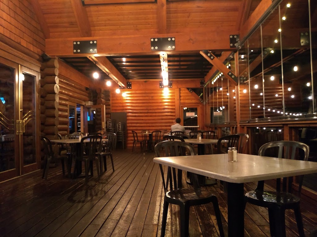 Old Settler Pub | 222 Cedar Ave, Harrison Hot Springs, BC V0M 1K0, Canada | Phone: (604) 796-9722