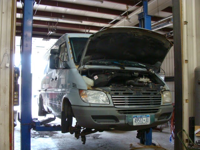 Orchard Park Collision | 4154 Taylor Rd, Orchard Park, NY 14127, USA | Phone: (716) 662-2127
