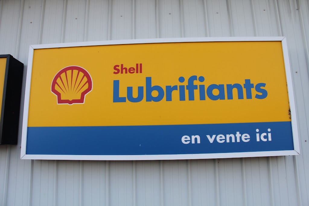 Garage Francis Fortin - Lubrifiants Shell | 2308 Bd Saint-Paul, Chicoutimi, QC G7K 1E6, Canada | Phone: (418) 545-2432