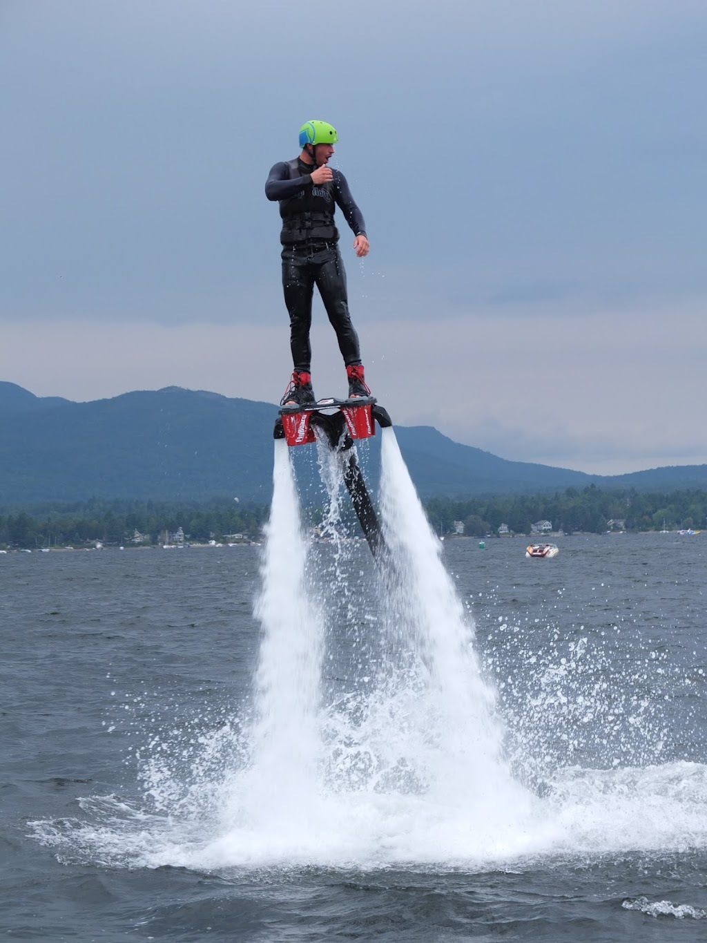 Flyboard Memphrémagog | 1032 Rte Verte 1, Magog, QC J1X 2C3, Canada | Phone: (819) 993-2222