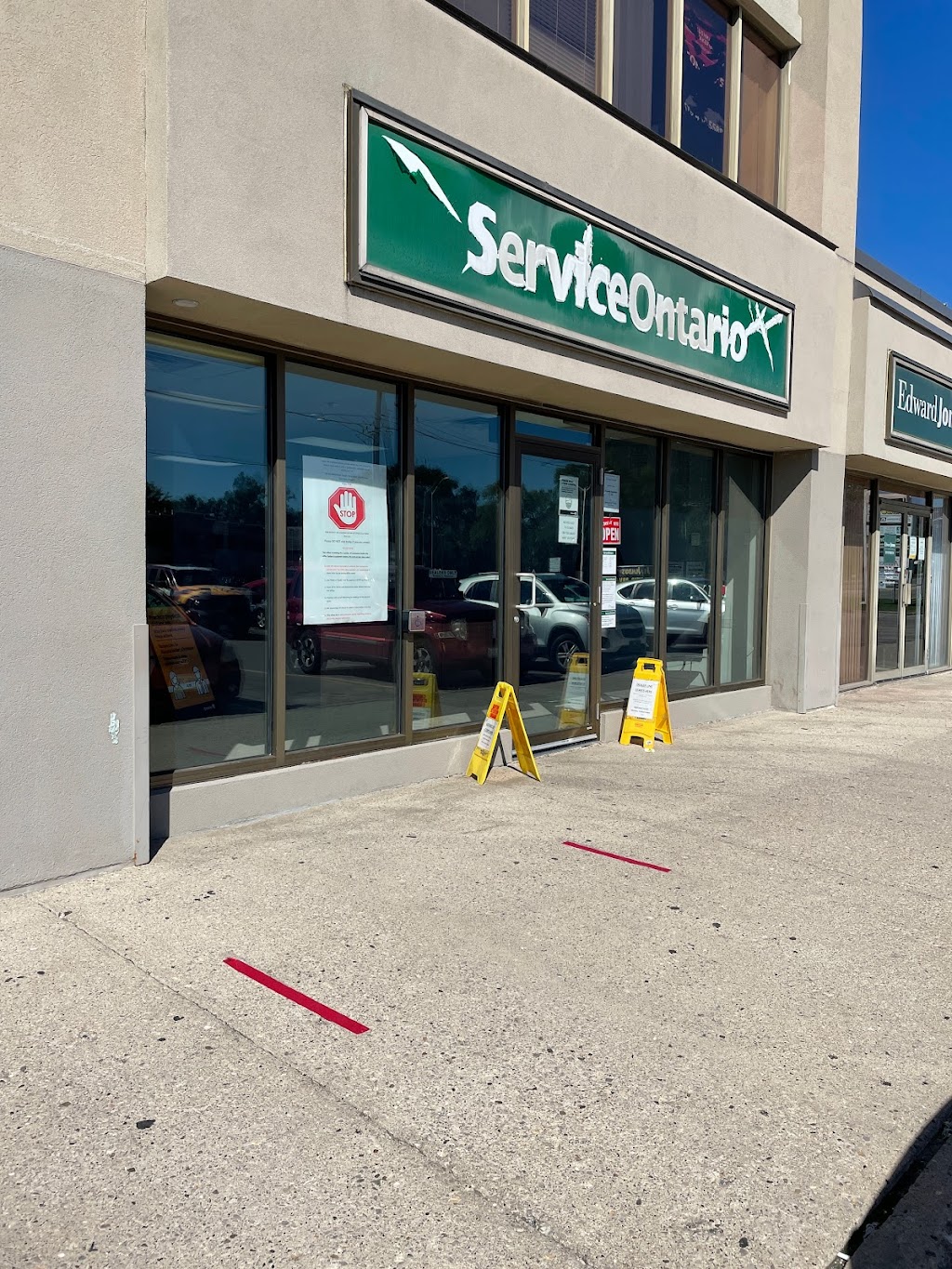 ServiceOntario | 920 Commissioners Rd E Unit 118, London, ON N5Z 3J1, Canada | Phone: (519) 649-2461