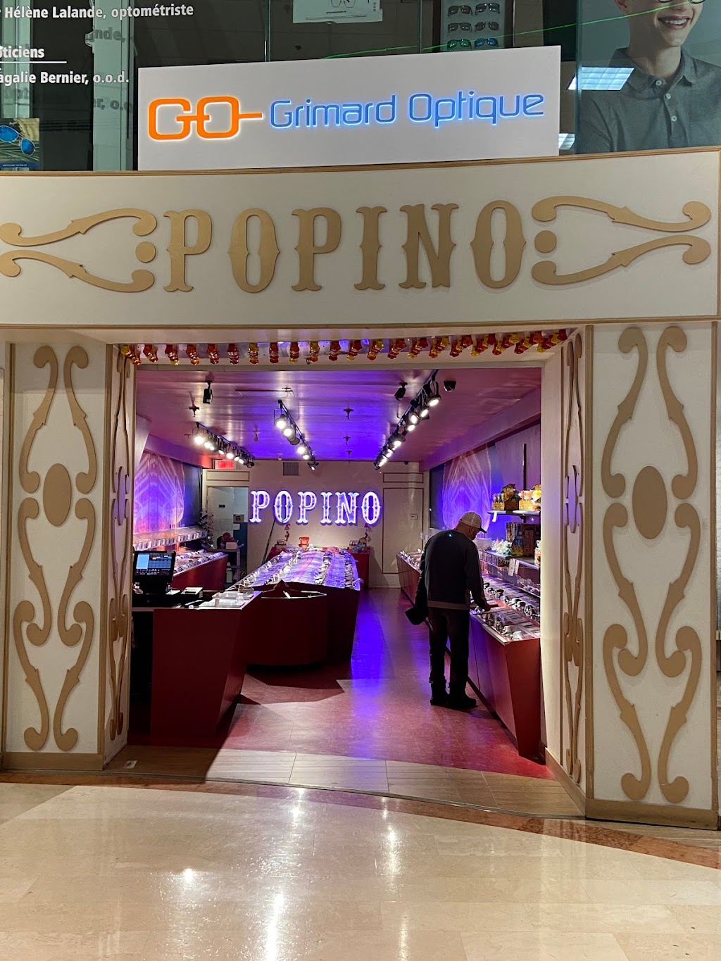 Popino | 7275 R. Sherbrooke E, Montréal, QC H1N 1E9, Canada | Phone: (514) 352-0808