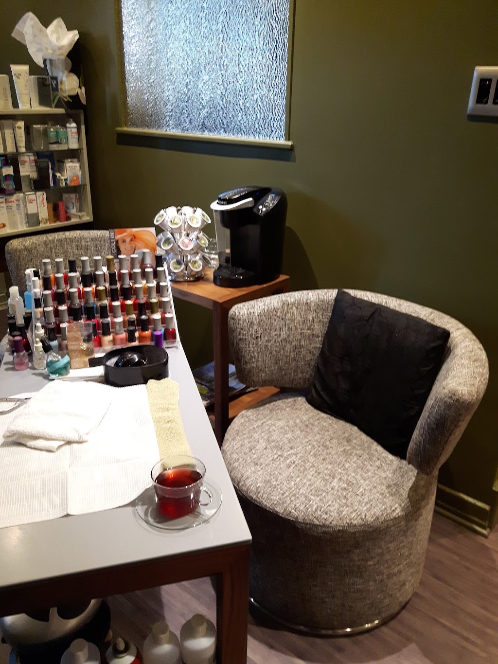 Esthetique Nicole Caza | 1513 Av. Ducharme, Outremont, QC H2V 1G2, Canada | Phone: (514) 272-1600