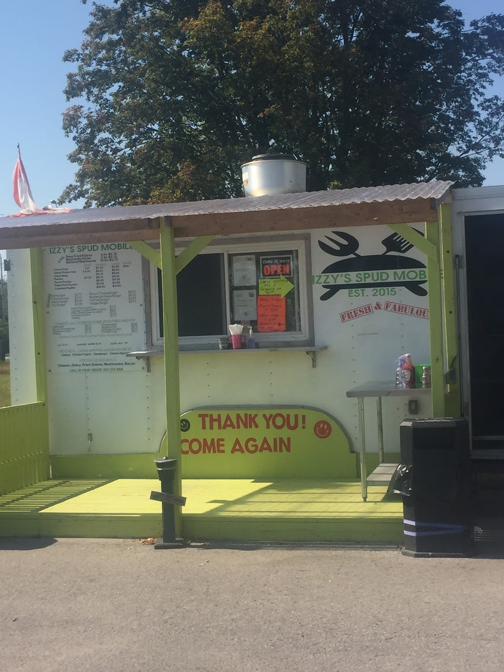 Izzys Chip Truck | Cramahe, ON K0K 1S0, Canada | Phone: (905) 376-8168