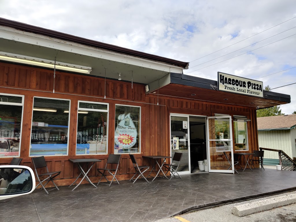 Harbour Pizza | 12875 Madeira Park Rd, Madeira Park, BC V0N 2H1, Canada | Phone: (604) 883-2543