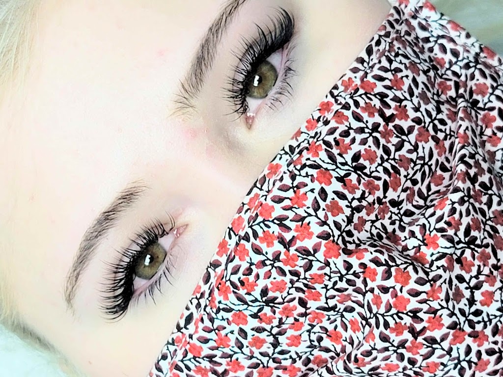 The Babe Cave Lashes | 5025 52 Ave, Beaumont, AB T4X 1E5, Canada | Phone: (780) 226-9680