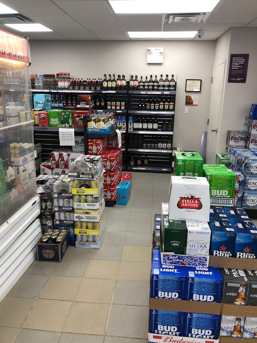 Lcbo conveniences | 12717 Woodbine Ave, Gormley, ON L0H 1G0, Canada | Phone: (905) 888-6179