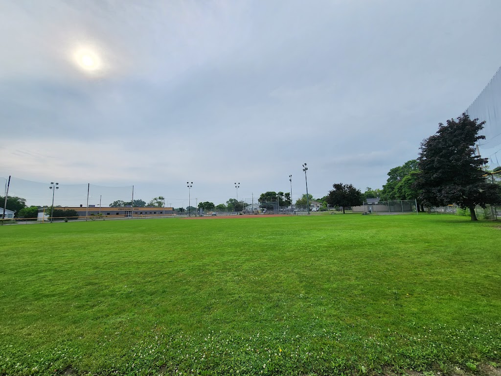 Alemite Baseball Field | 93 Pine St, Belleville, ON K8N 5H7, Canada | Phone: (613) 966-4632