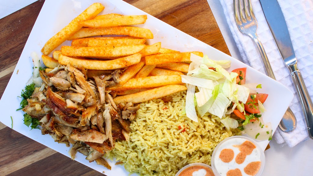 Shawarma Hut | 17 Queen St N, Mississauga, ON L5N 1A2, Canada | Phone: (905) 286-9495