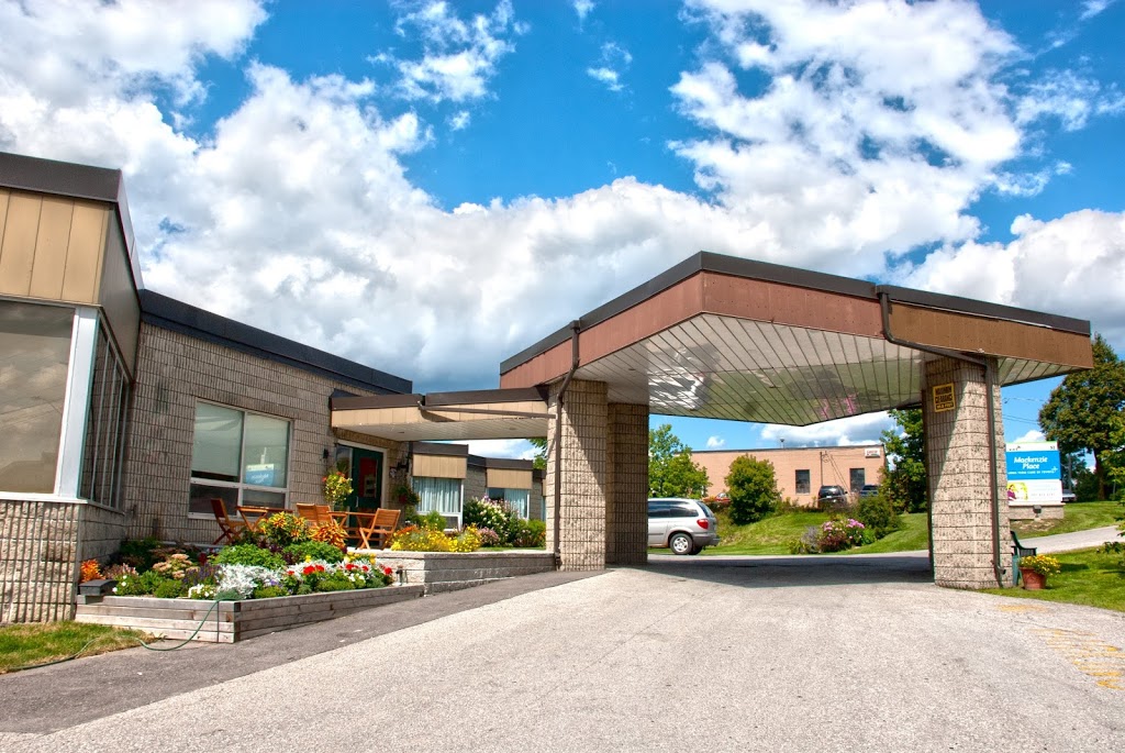 MacKenzie Place Long-Term Care Home | 52 George St, Newmarket, ON L3Y 4V3, Canada | Phone: (905) 853-3242