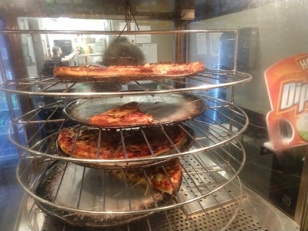 Oreganos Pizza Shelbourne | 3615 Shelbourne St #23, Victoria, BC V8P 4H1, Canada | Phone: (250) 590-8884