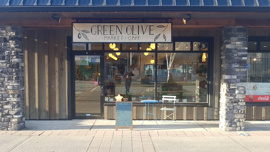 Green Olive Market + Cafe | 38163 Cleveland Ave, Squamish, BC V8B 0C4, Canada | Phone: (604) 898-4563