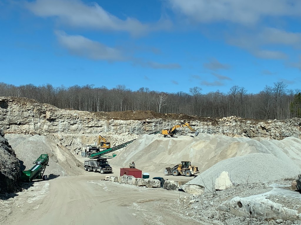 Hope Bay Quarry | 1660 Bruce County Rd 9, Wiarton, ON N0H 2T0, Canada | Phone: (519) 534-1184