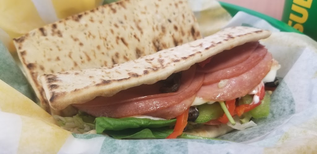 Subway | 1060 Kennedy Rd, Scarborough, ON M1P 2K7, Canada | Phone: (416) 750-8882