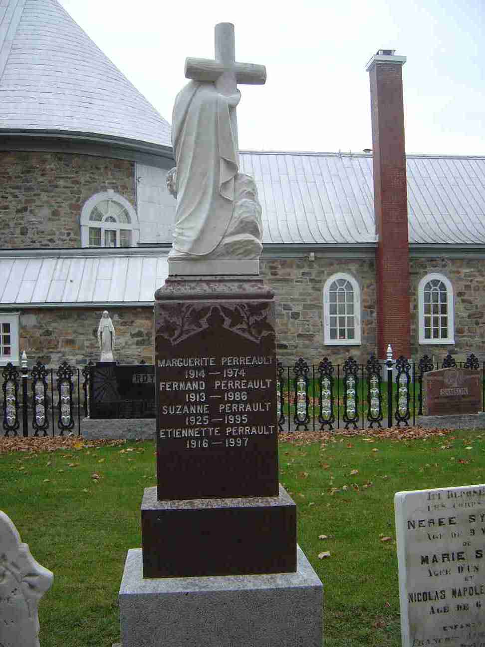 Perrault Headstone | 133 Rue Principale, Saint-Anselme, QC G0R 2N0, Canada