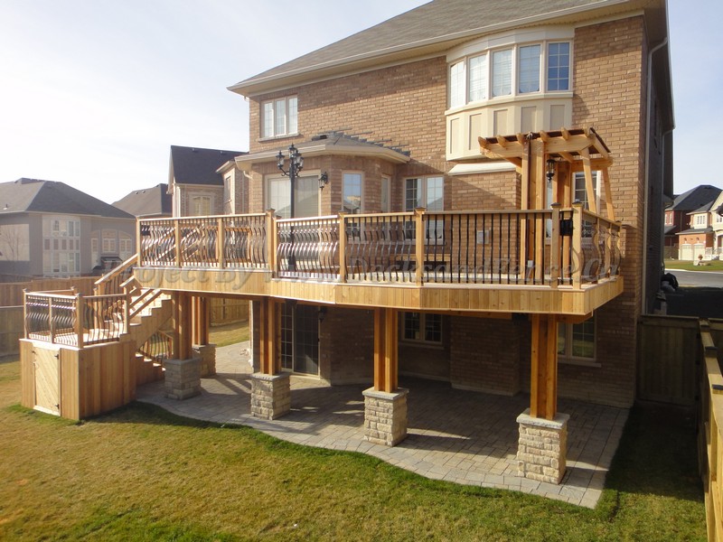 Toronto Decks And Fence Company | 420 Rushton Rd, York, ON M6C 2Y3, Canada | Phone: (416) 238-2589