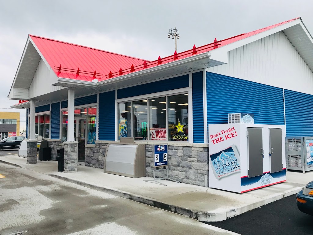 Esso | 2 Racine St, Casselman, ON K0A 1M0, Canada | Phone: (613) 764-3507