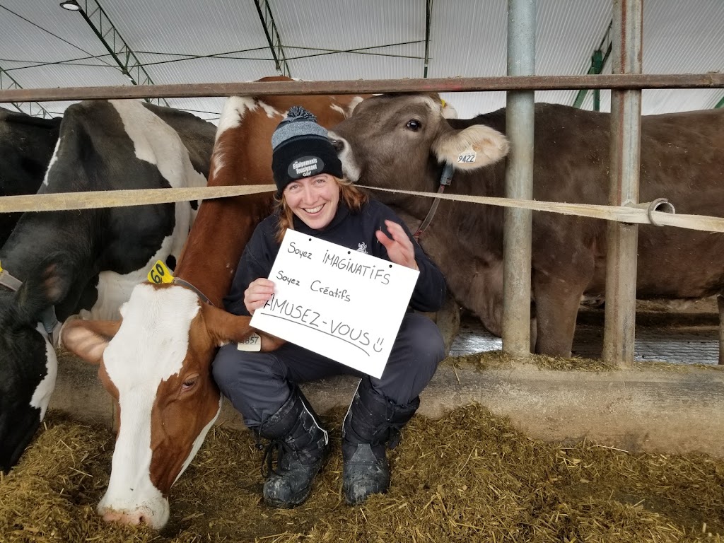 Ferme Juste"O"Lait | 2336 principale, Saint-Édouard, QC G0S 1Y0, Canada | Phone: (581) 999-2287